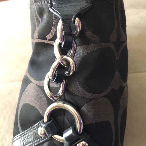 Black Coach Signature Purse - Picture 8 of 8